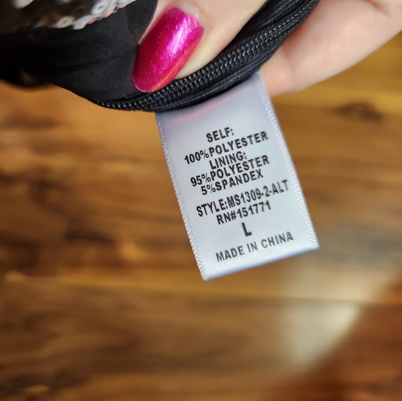 Altar'd State Star Sequin Mini Skirt Size L - Picture 7 of 9